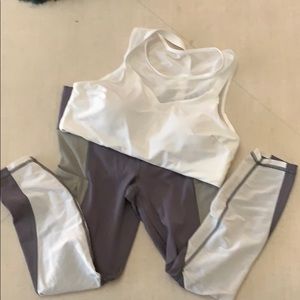 Athleta (like lululemon) BUNDLE Leggings/Bra